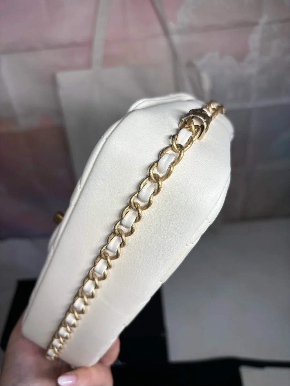 CHANEL White Quilted Lambskin Shoulder Bag with Gold Hardware
